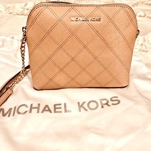 🤎🤎Beautiful Michael Kors Handbag